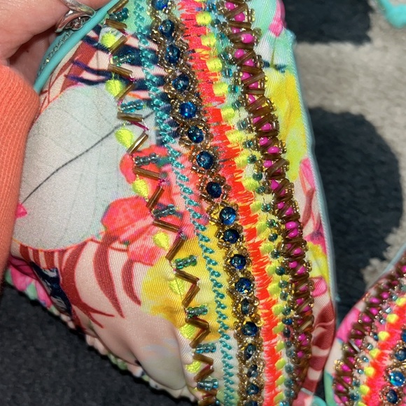 Bikini Set - Picture 3 of 4